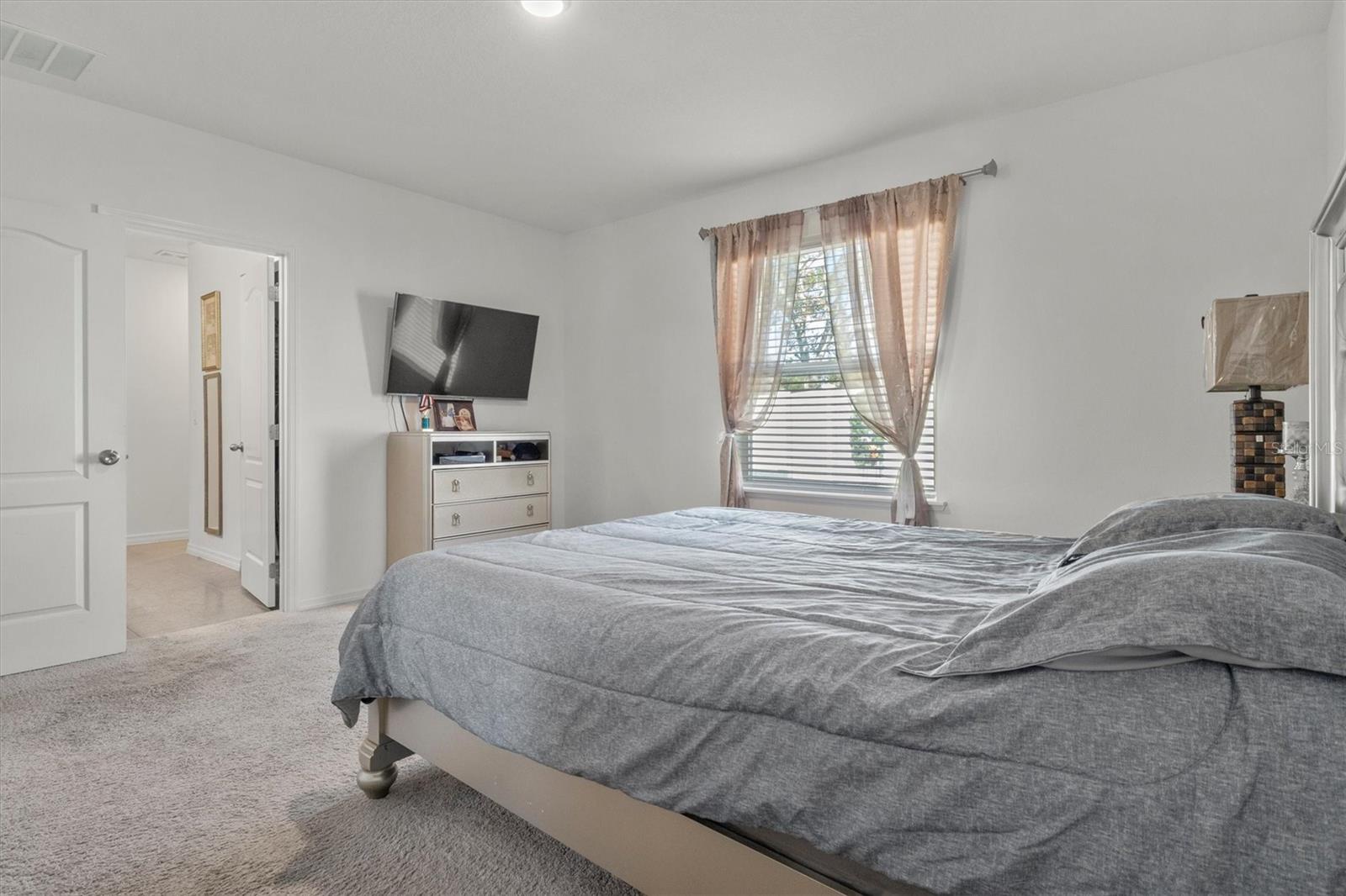 Image 3 of 18 For 4956 Jackson Street