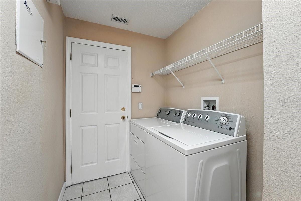Image 15 of 22 For 2543 Double Tree Place