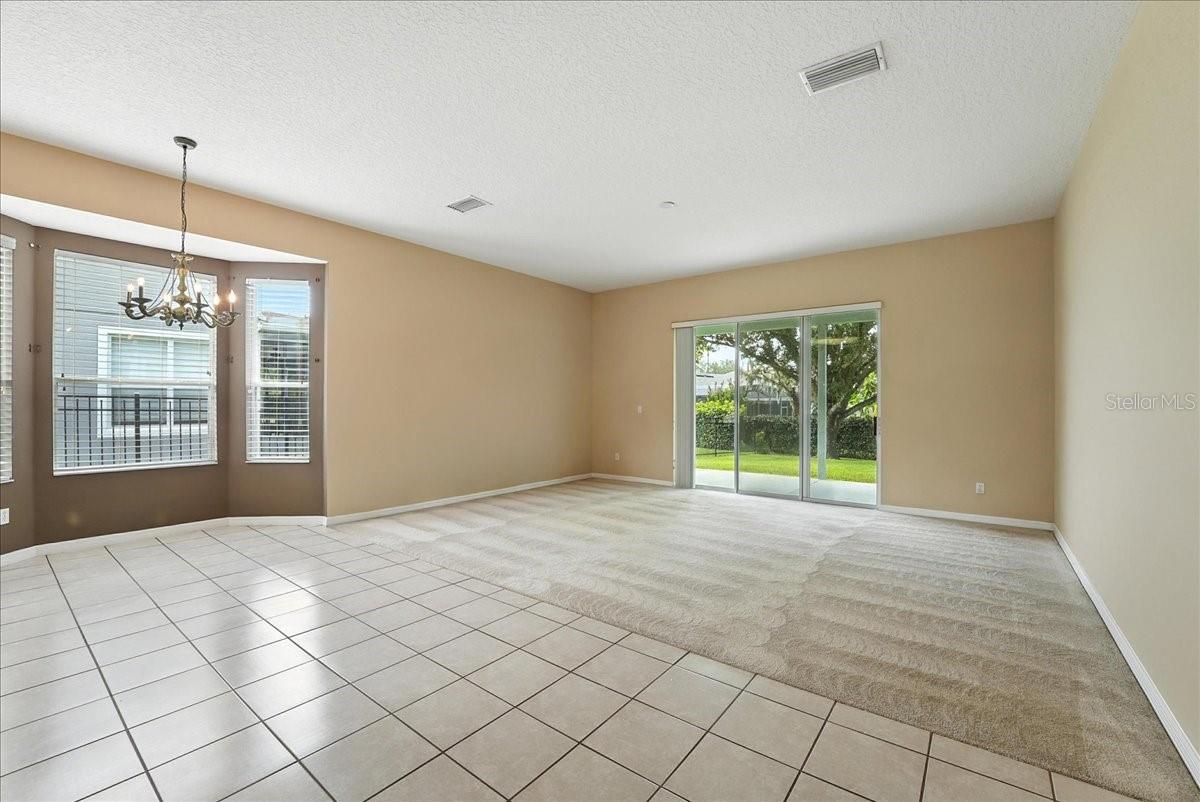 Image 6 of 22 For 2543 Double Tree Place