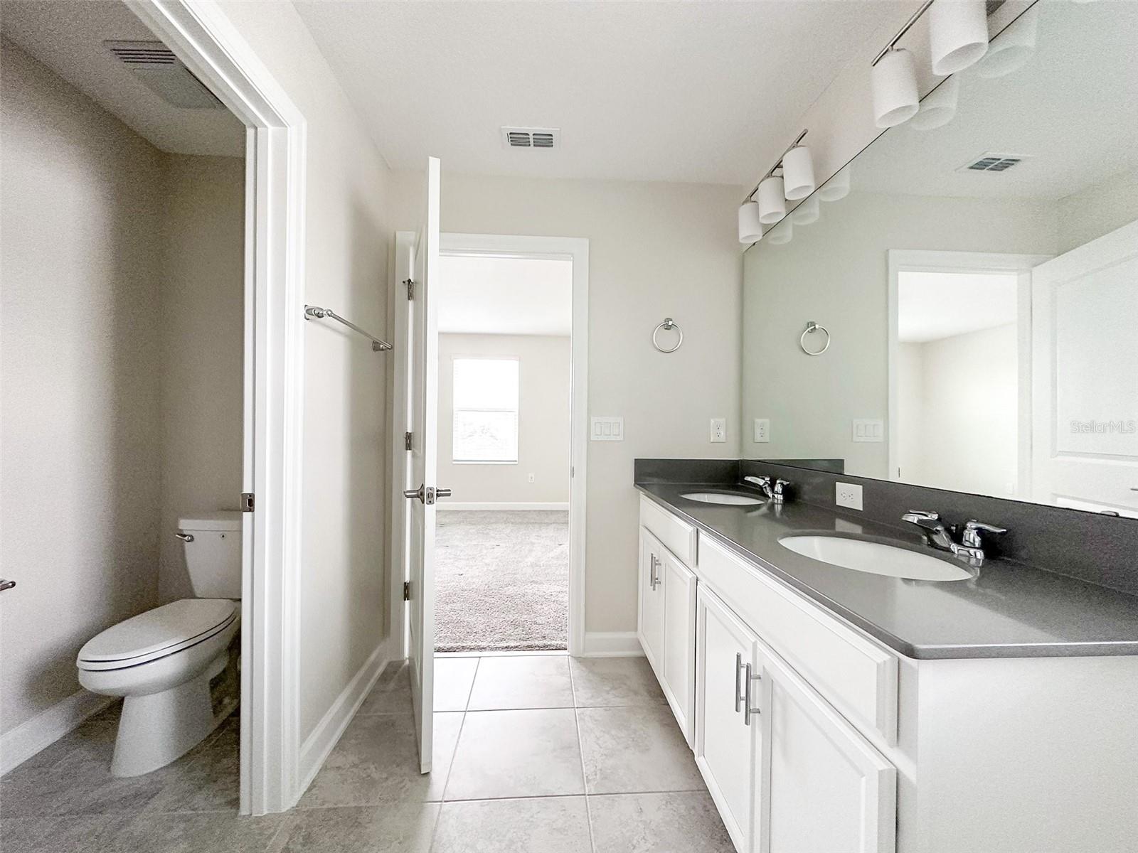 Image 19 of 32 For 16159 Water Spring Boulevard