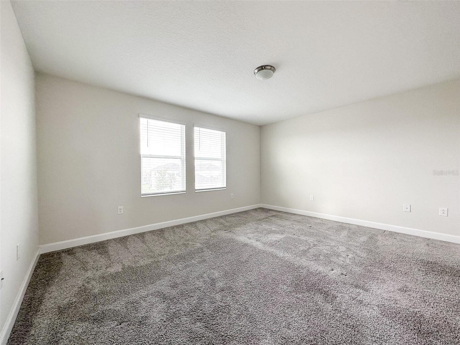 Image 23 of 32 For 16159 Water Spring Boulevard