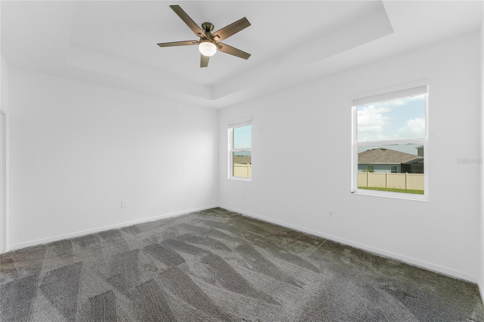 Image 34 of 63 For 2862 Armstrong Avenue