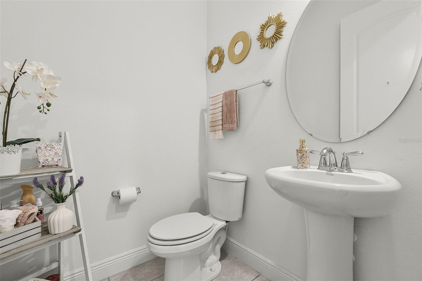 Image 16 of 51 For 5081 Twin Lakes Boulevard