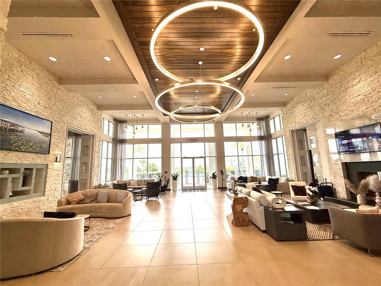 Image 33 of 51 For 5081 Twin Lakes Boulevard