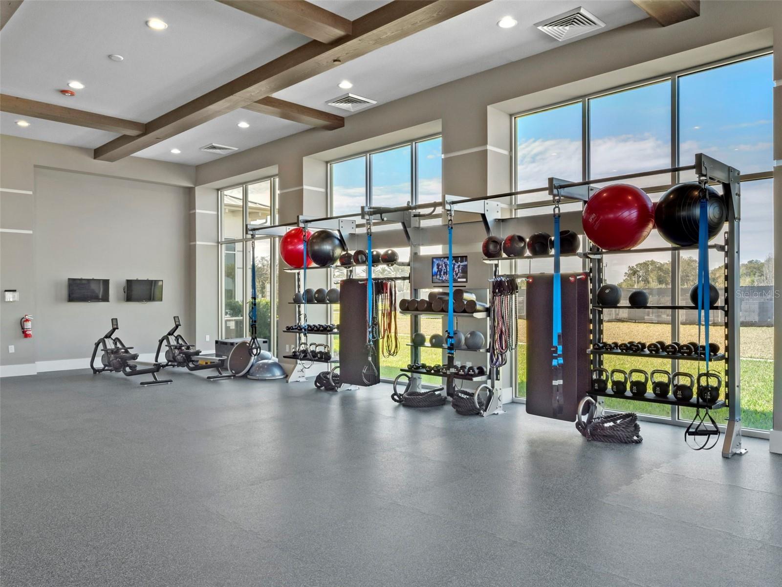 Image 35 of 51 For 5081 Twin Lakes Boulevard