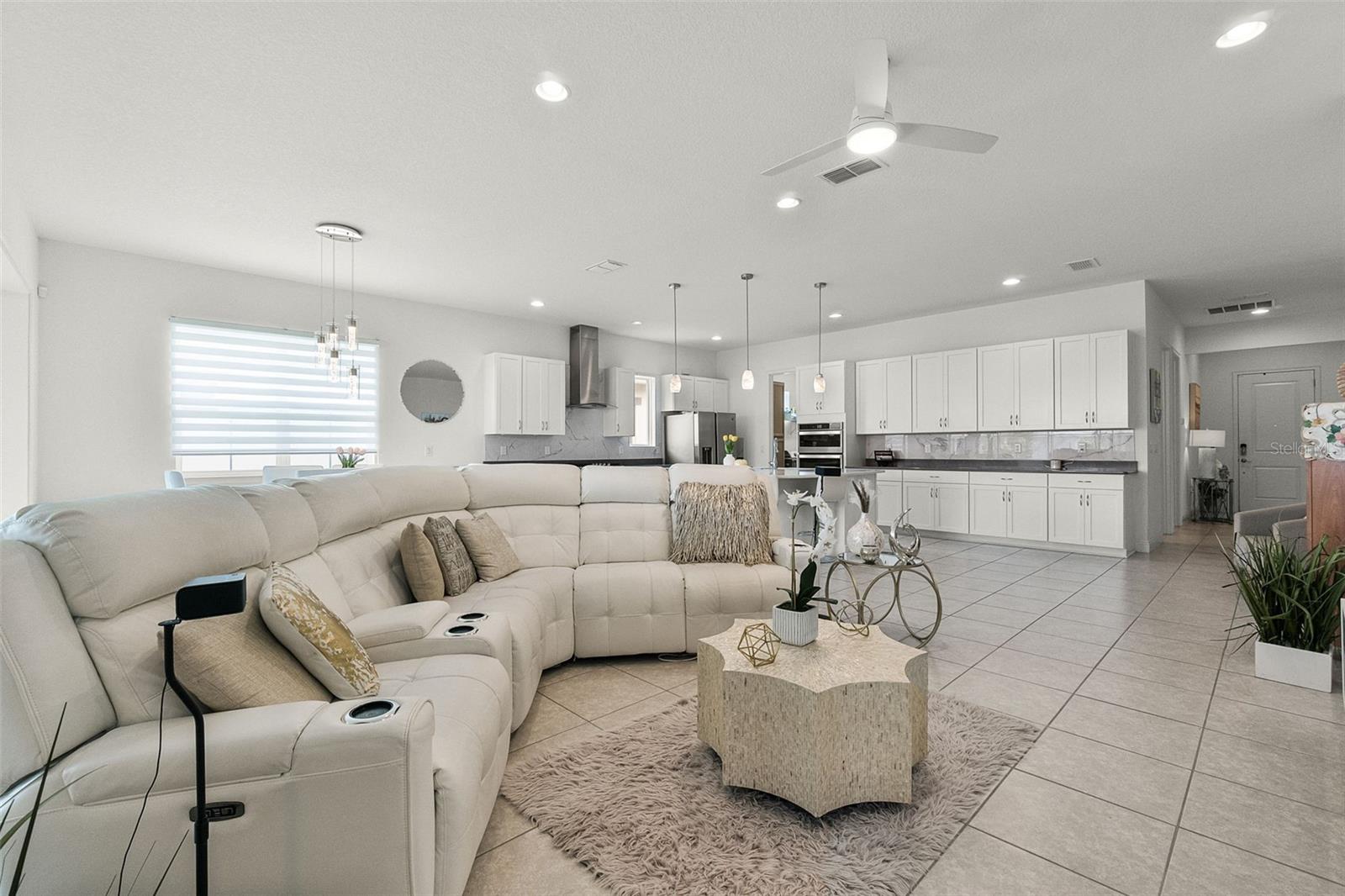 Image 4 of 51 For 5081 Twin Lakes Boulevard