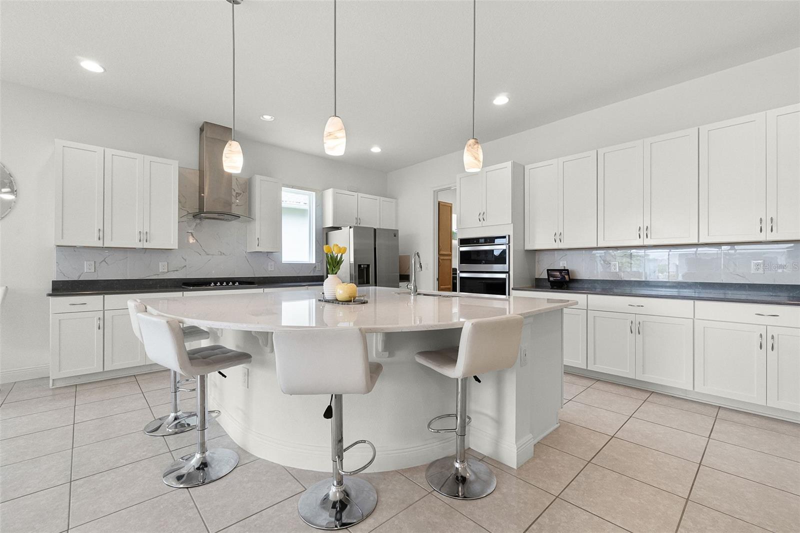 Image 6 of 51 For 5081 Twin Lakes Boulevard