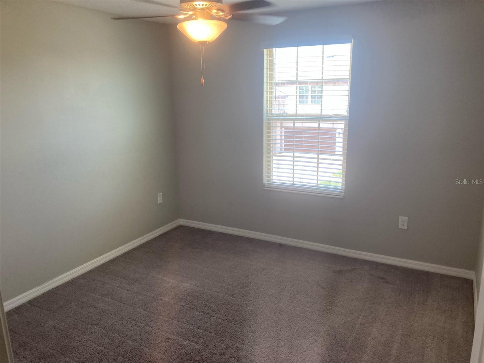 Listing photo id 12 for 13222 Wildflower Meadow Drive