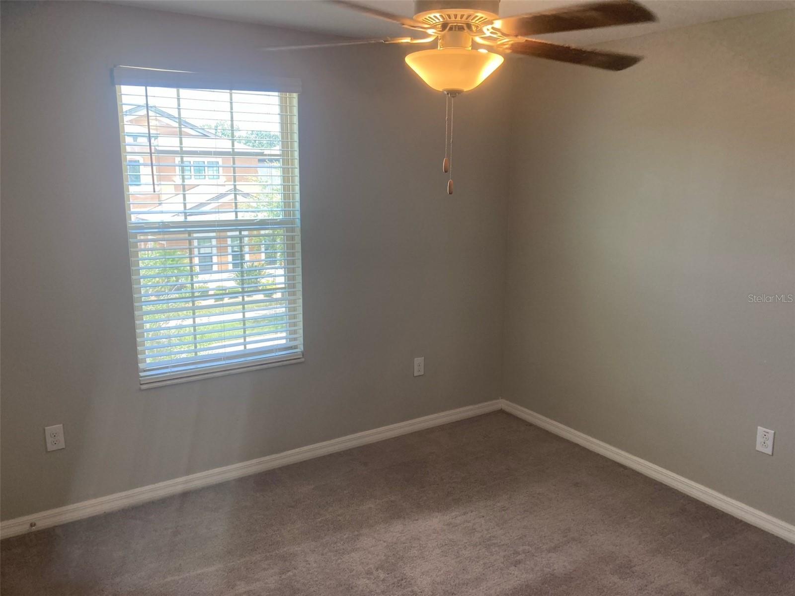 Listing photo id 13 for 13222 Wildflower Meadow Drive