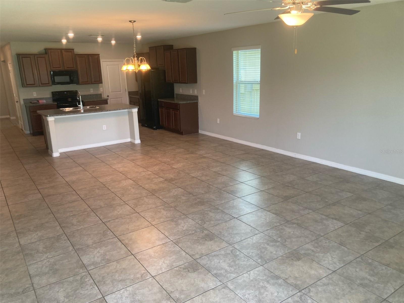 Listing photo id 2 for 13222 Wildflower Meadow Drive