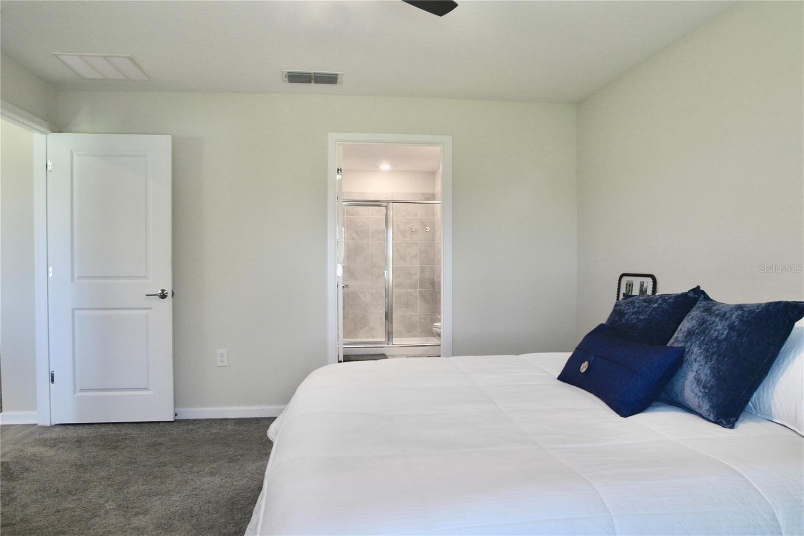 Image 17 of 20 For 169 White Horse Way