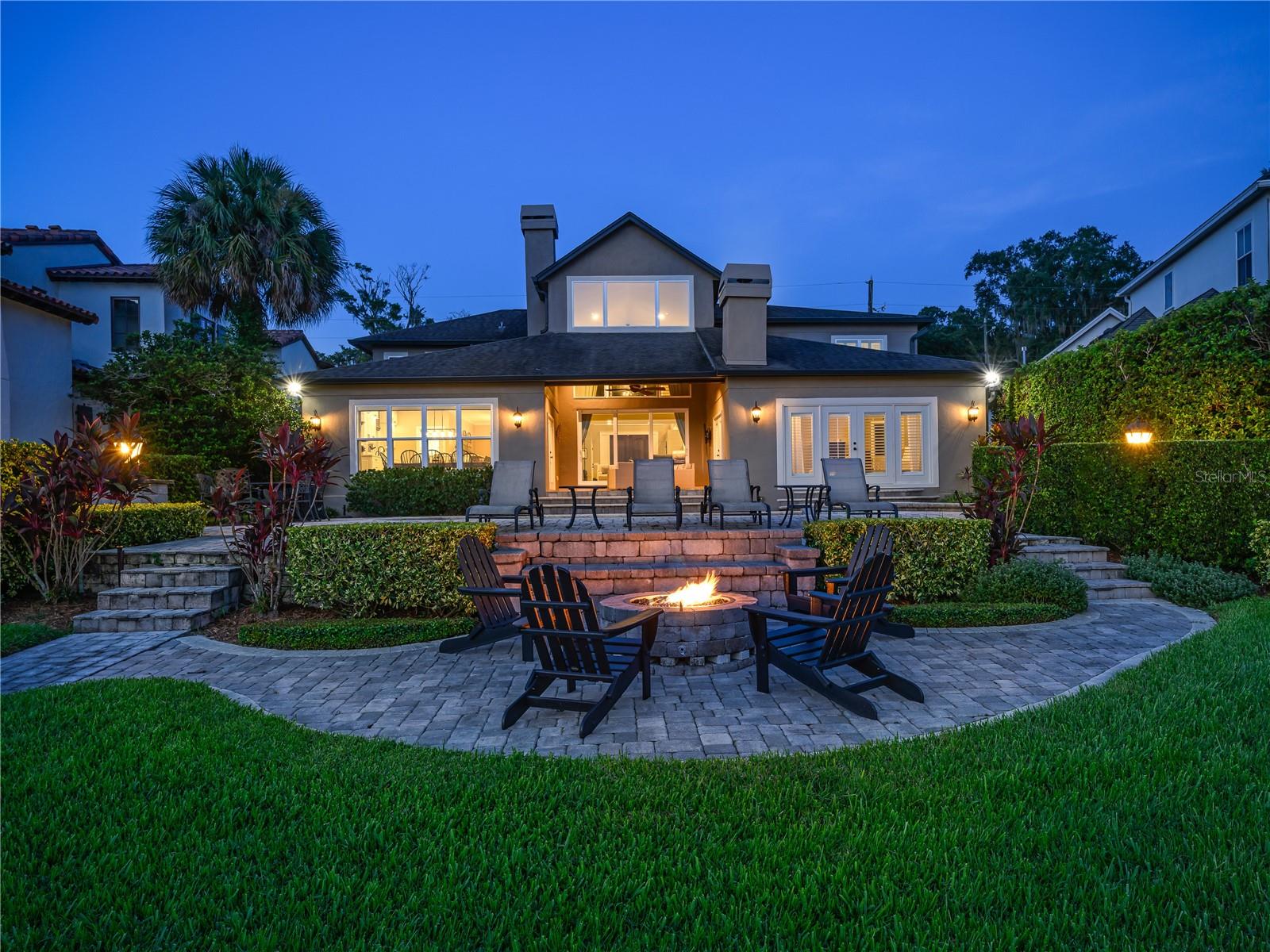 Image 4 of 66 For 591 Dommerich Drive
