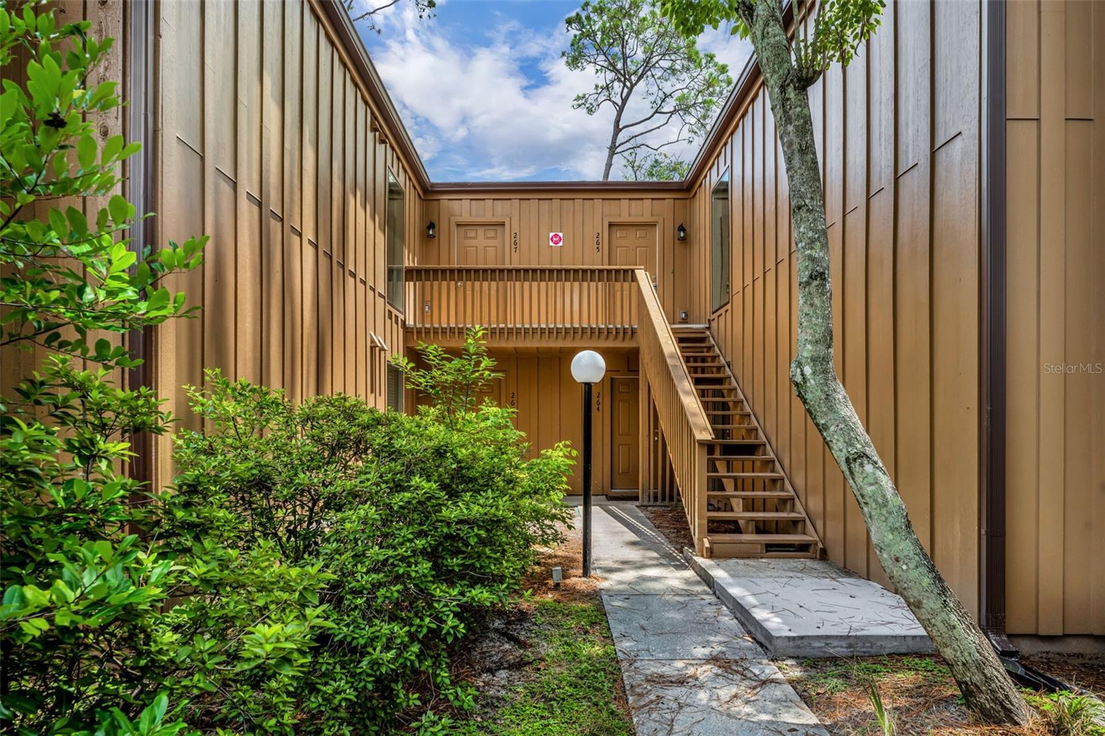 Details for 267 Crown Oaks Way 1, LONGWOOD, FL 32779