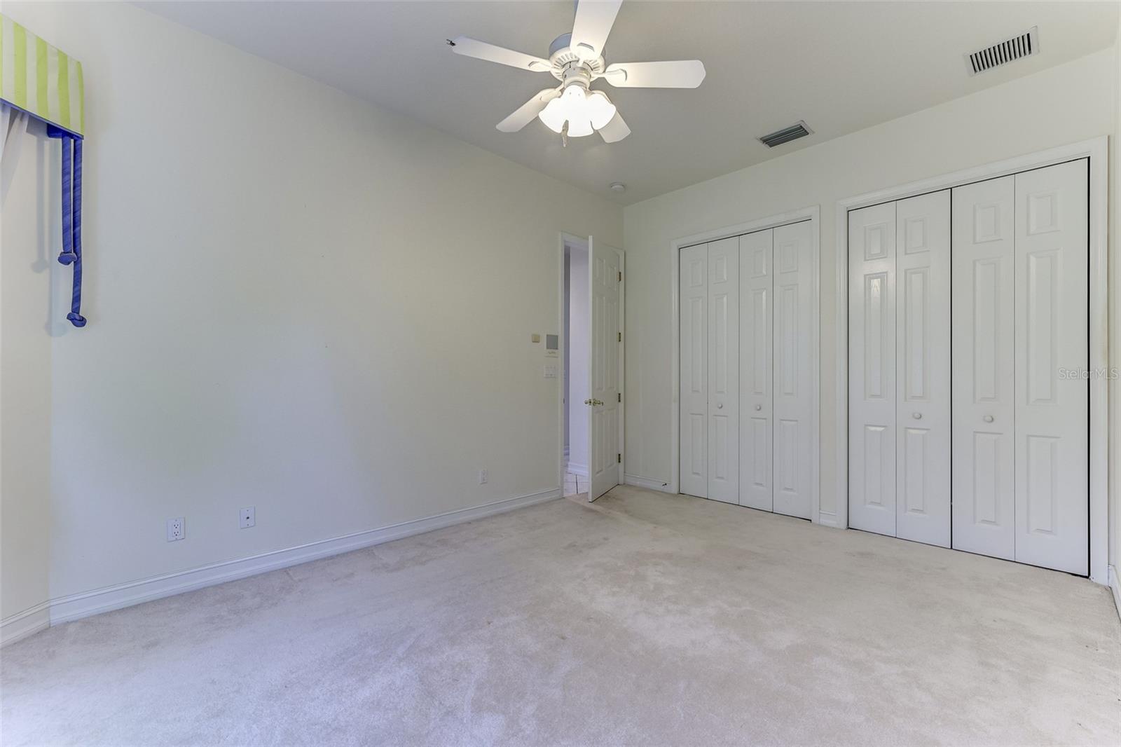 Image 27 of 56 For 1009 Monticello Court