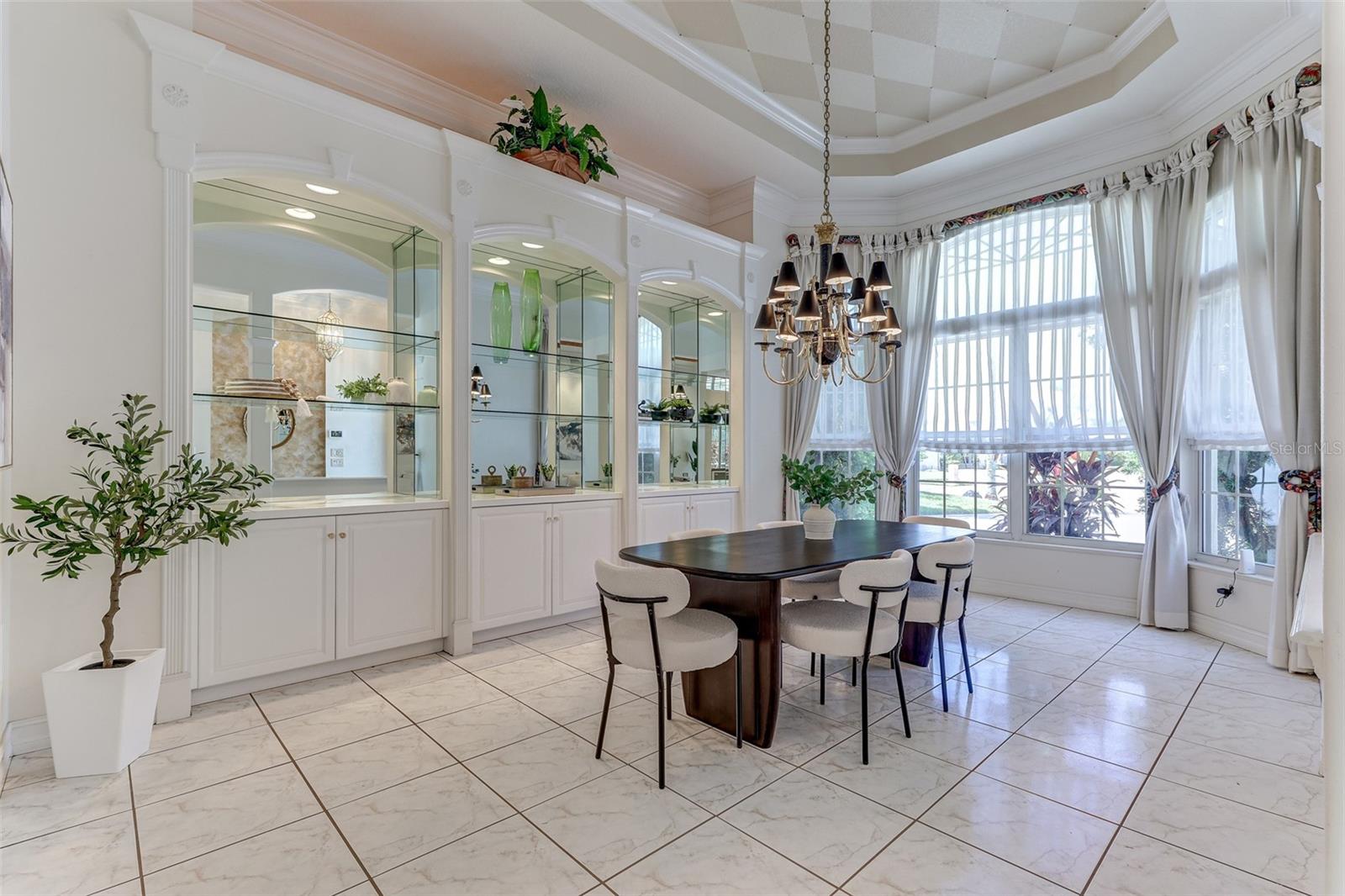 Image 5 of 56 For 1009 Monticello Court