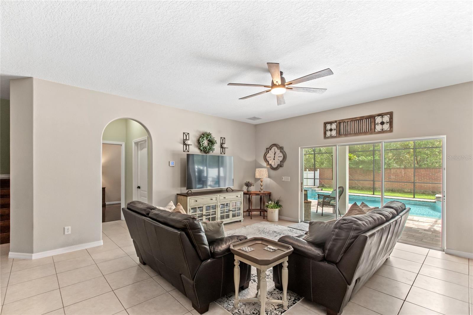 Image 15 of 41 For 16512 Cedar Run Drive