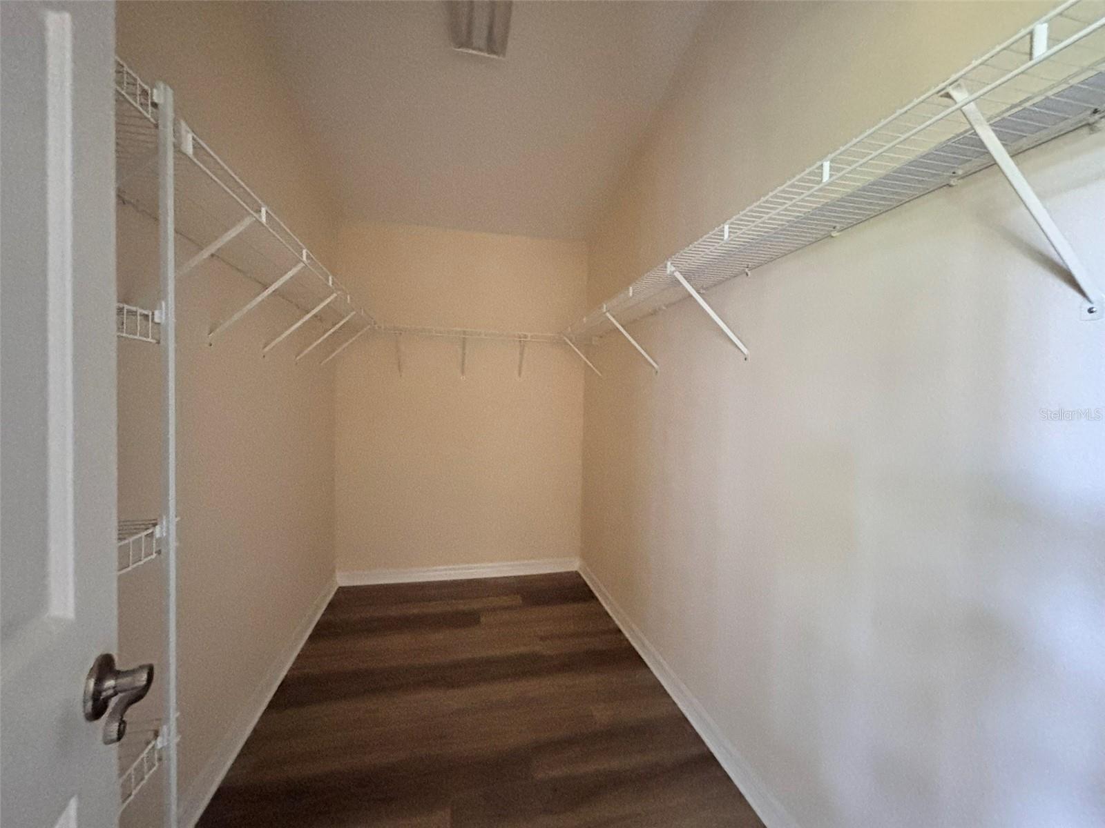 Image 13 of 16 For 10416 Stone Park Drive