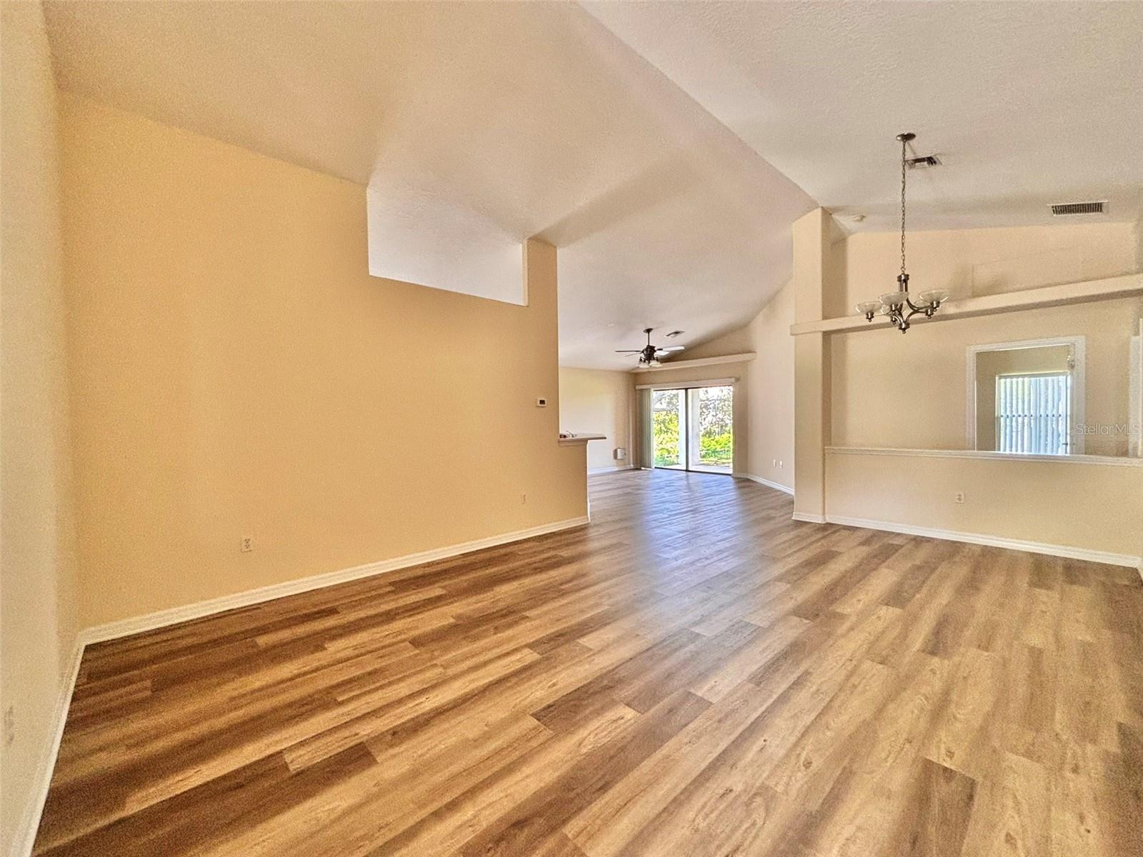 Image 3 of 16 For 10416 Stone Park Drive