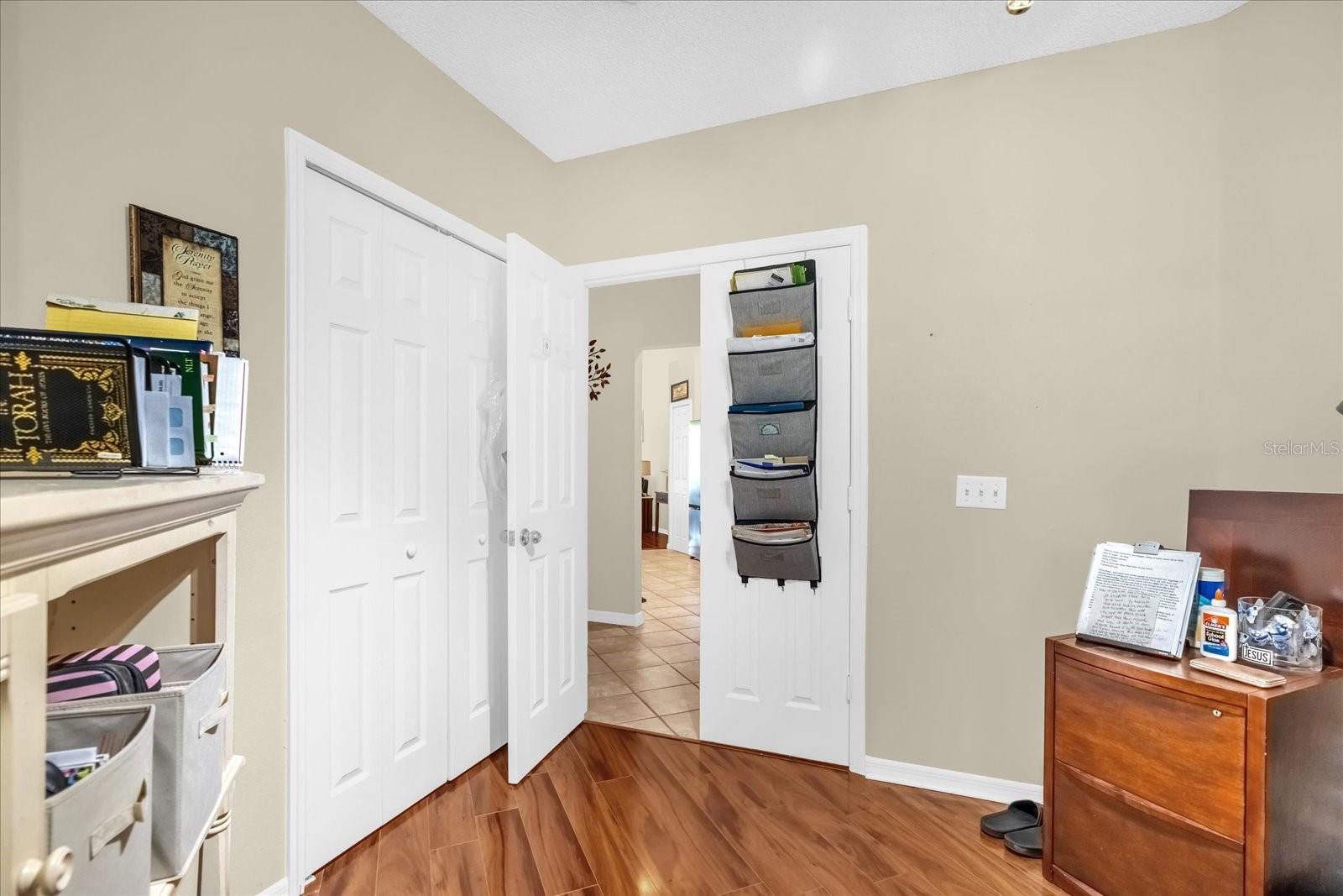 Image 22 of 26 For 570 Cranes Way 244