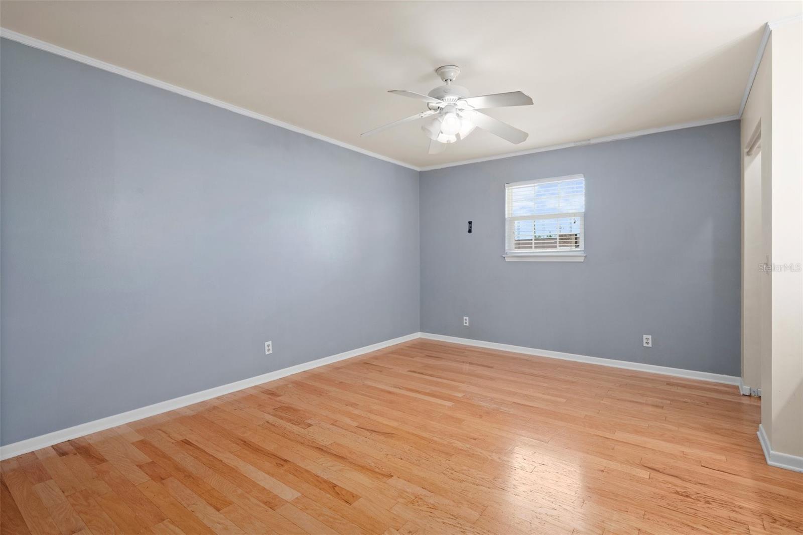 Image 18 of 32 For 2807 Gordon Street 1