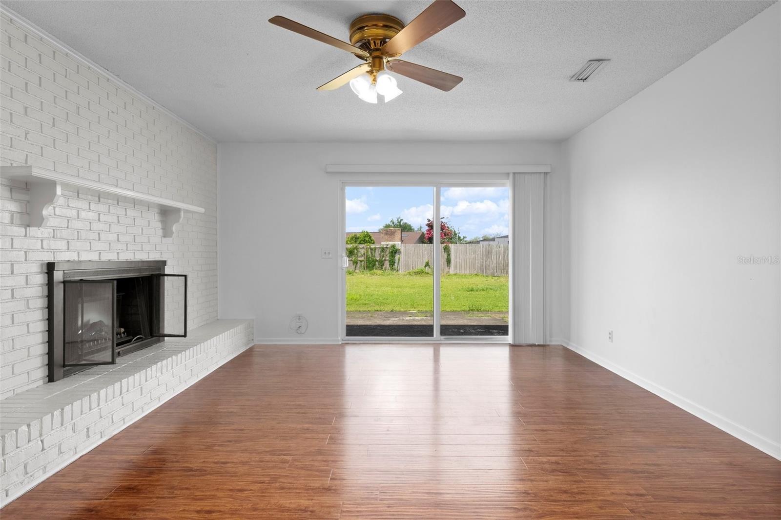 Image 6 of 32 For 2807 Gordon Street 1
