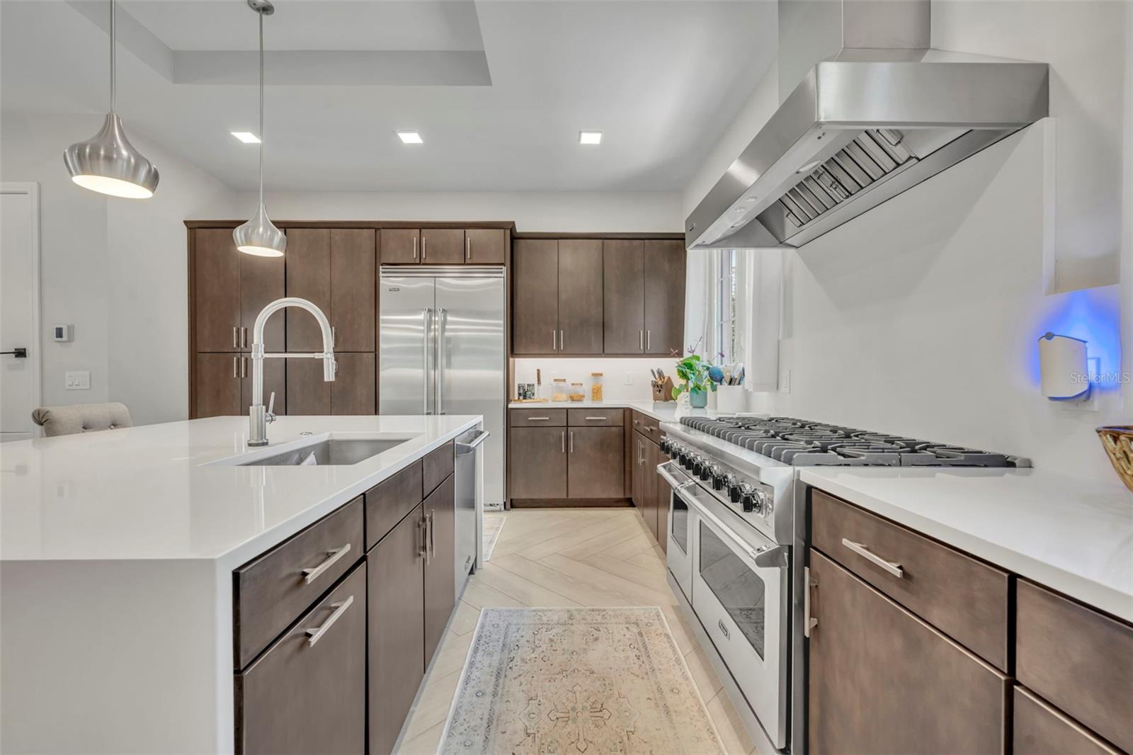Image 13 of 30 For 622 Central Boulevard