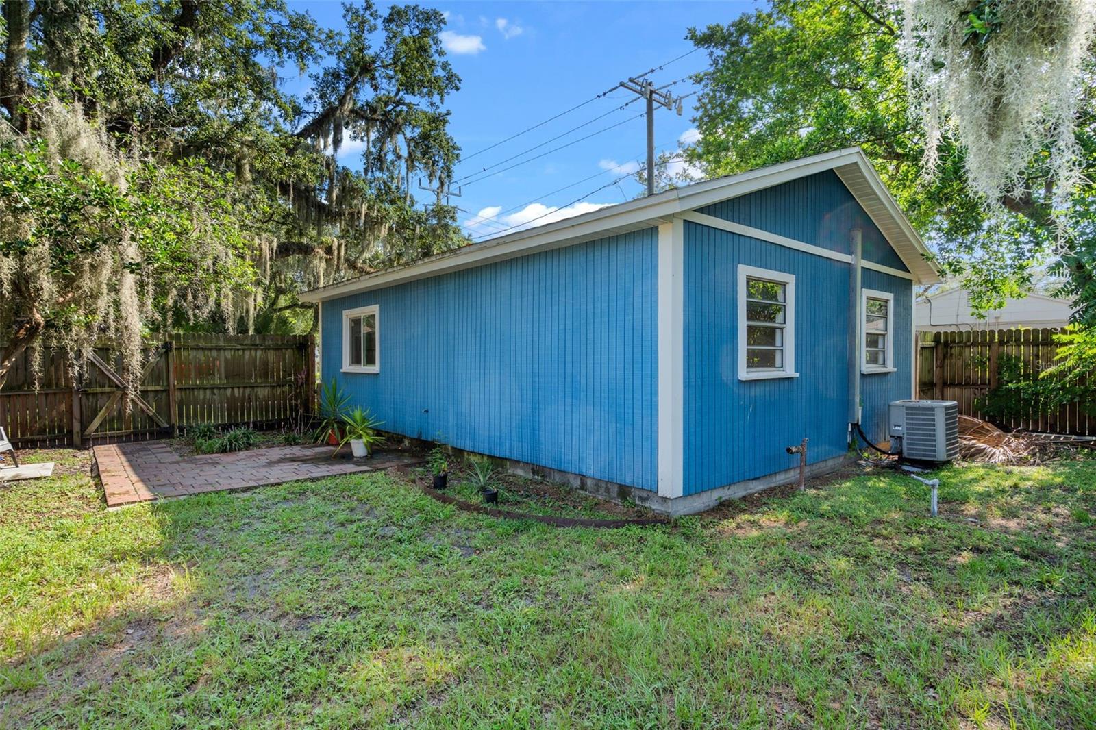 Image 19 of 22 For 322 Maple Avenue
