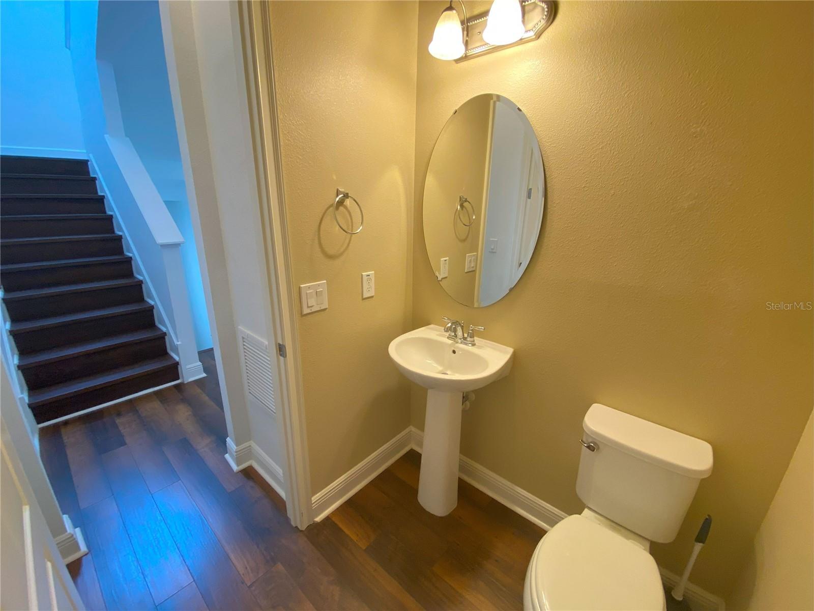 Image 15 of 31 For 1024 Parma Circle