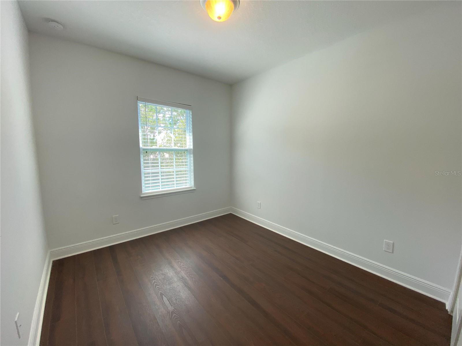 Image 23 of 31 For 1024 Parma Circle