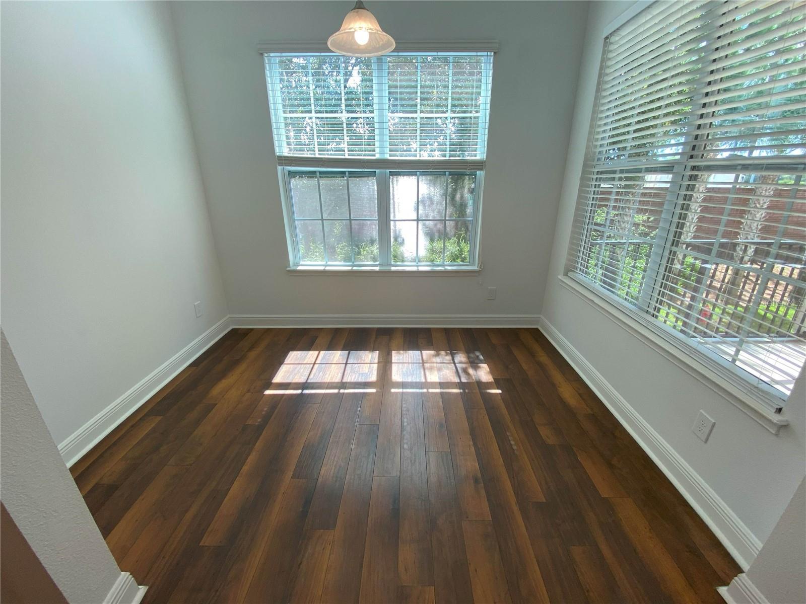 Image 8 of 31 For 1024 Parma Circle
