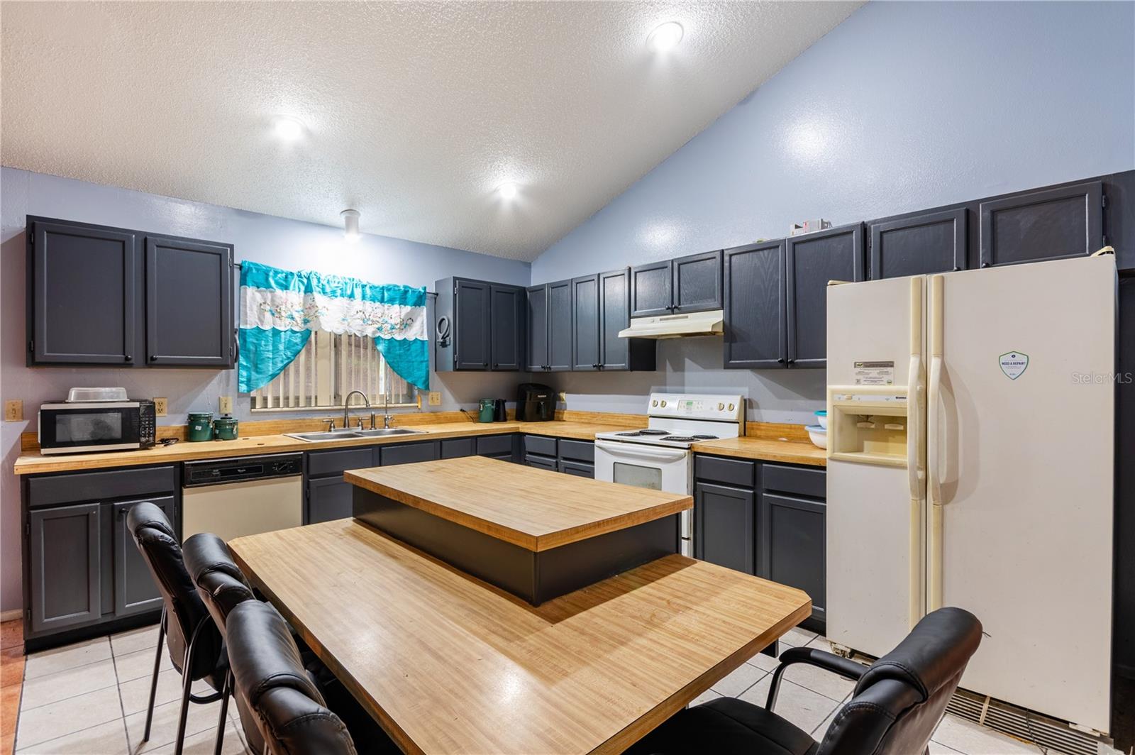 Image 33 of 35 For 2802 Danforth Drive