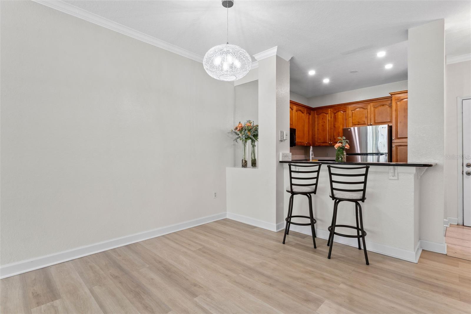 Image 10 of 43 For 2528 Robert Trent Jones Drive 1617