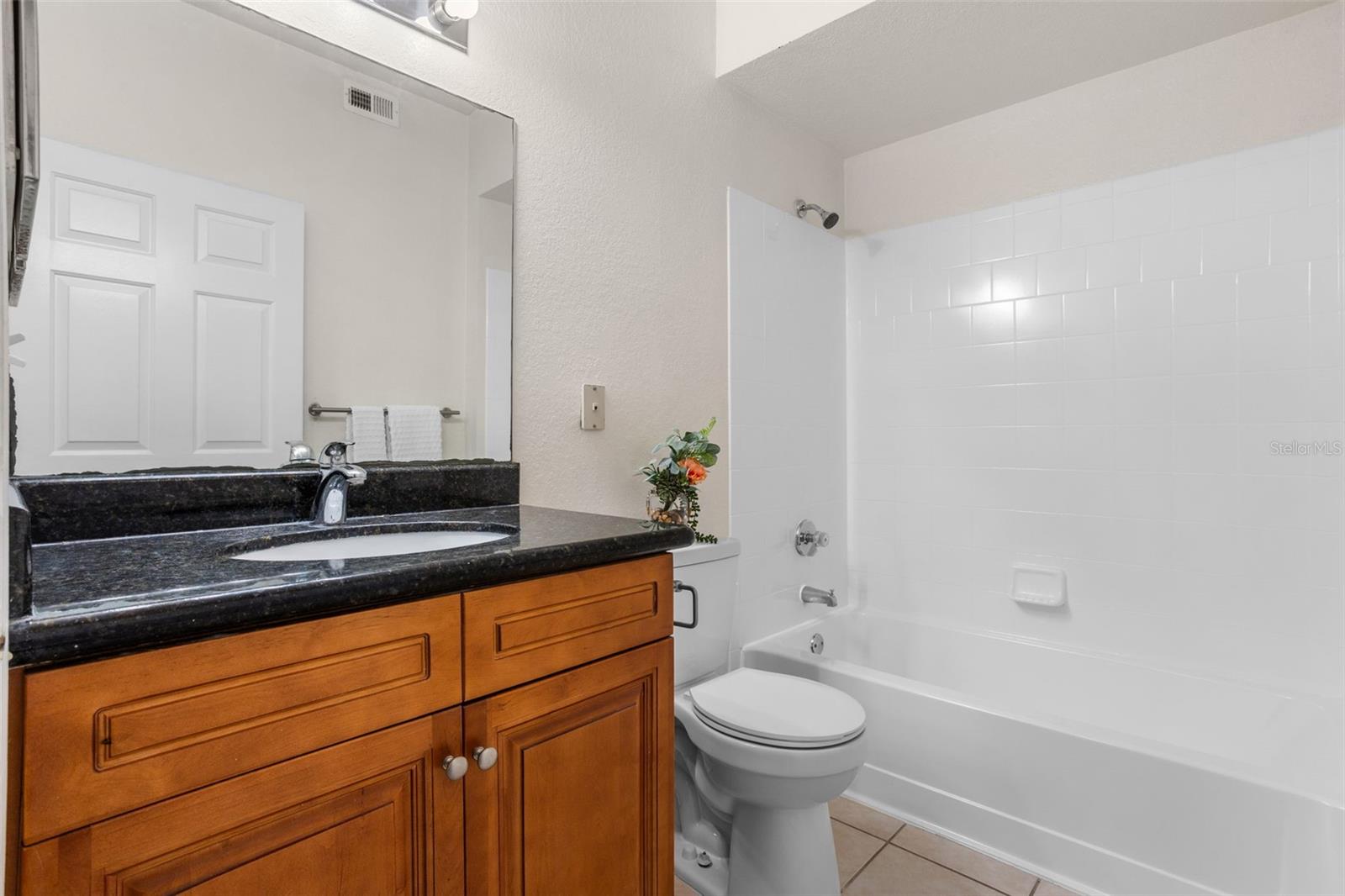 Image 20 of 43 For 2528 Robert Trent Jones Drive 1617