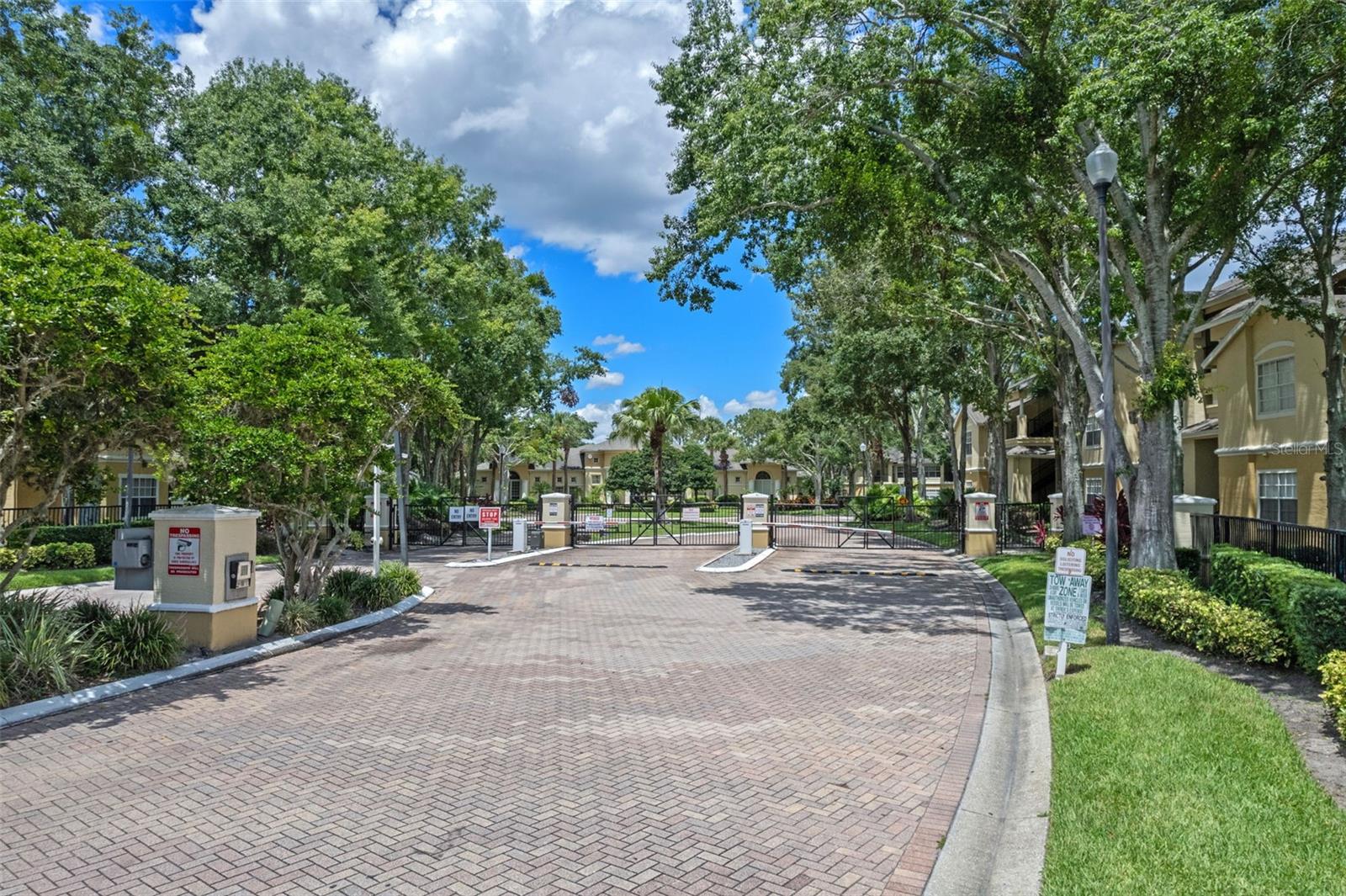 Image 35 of 43 For 2528 Robert Trent Jones Drive 1617