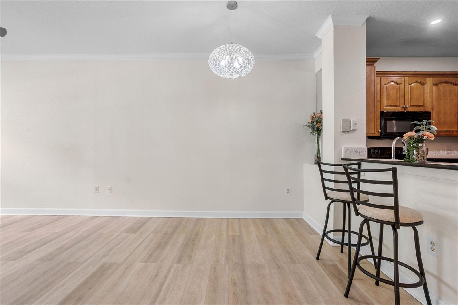 Image 9 of 43 For 2528 Robert Trent Jones Drive 1617