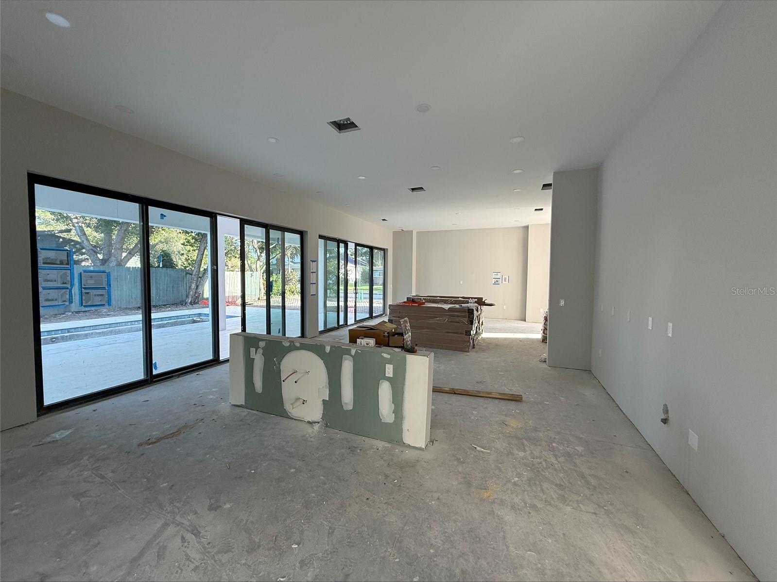 Listing photo id 12 for 1201 Tanager Drive