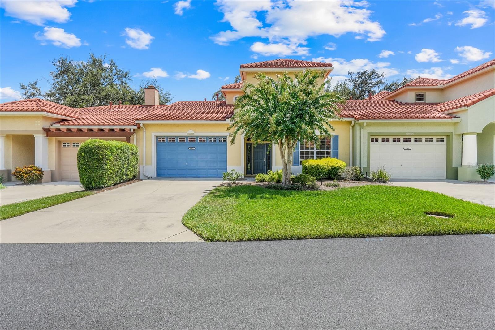 Details for 1042 Avenida Sonoma, LADY LAKE, FL 32159
