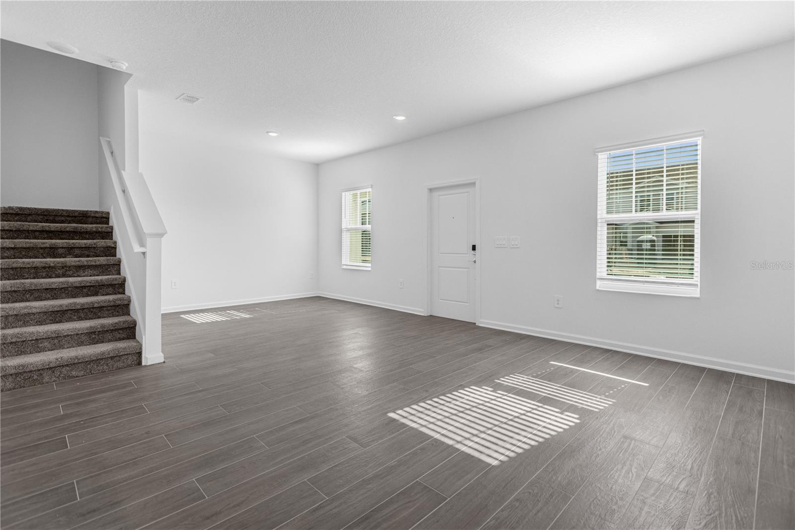 Image 4 of 22 For 6116 Peaceful Park Way