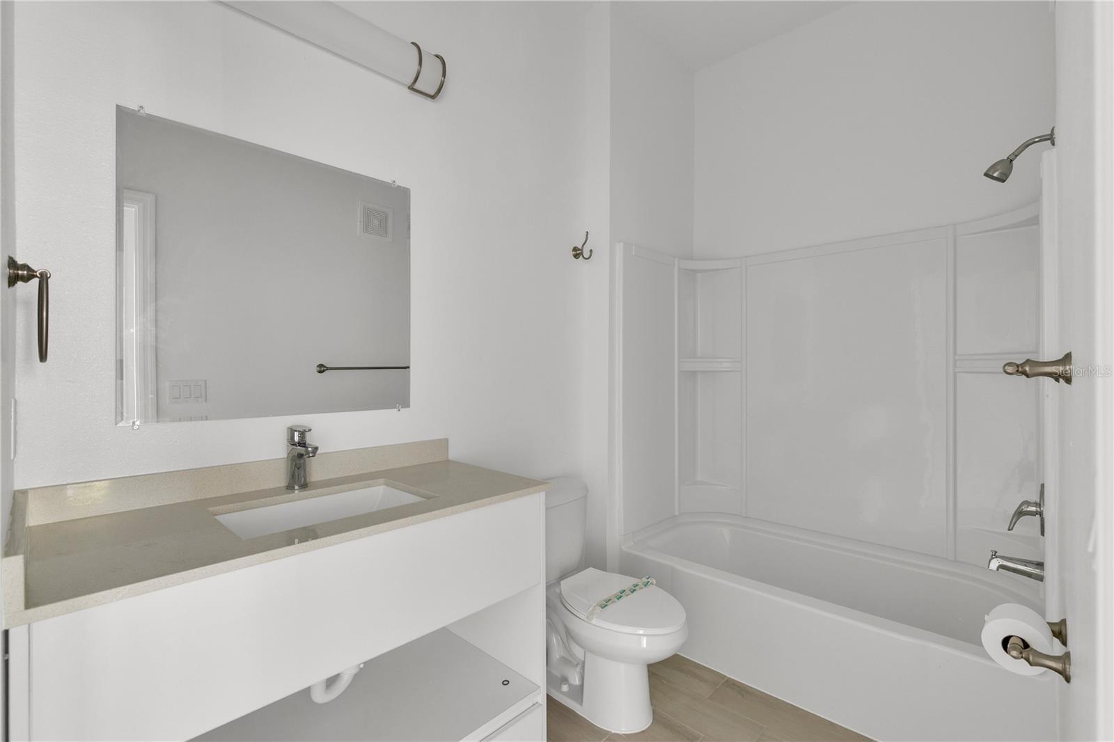 Image 10 of 27 For 1230 Southstation Place 105