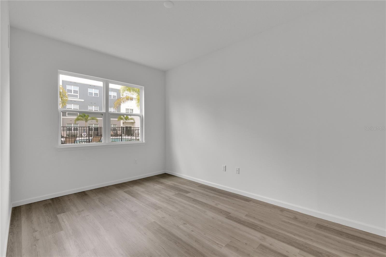 Image 5 of 27 For 1230 Southstation Place 105
