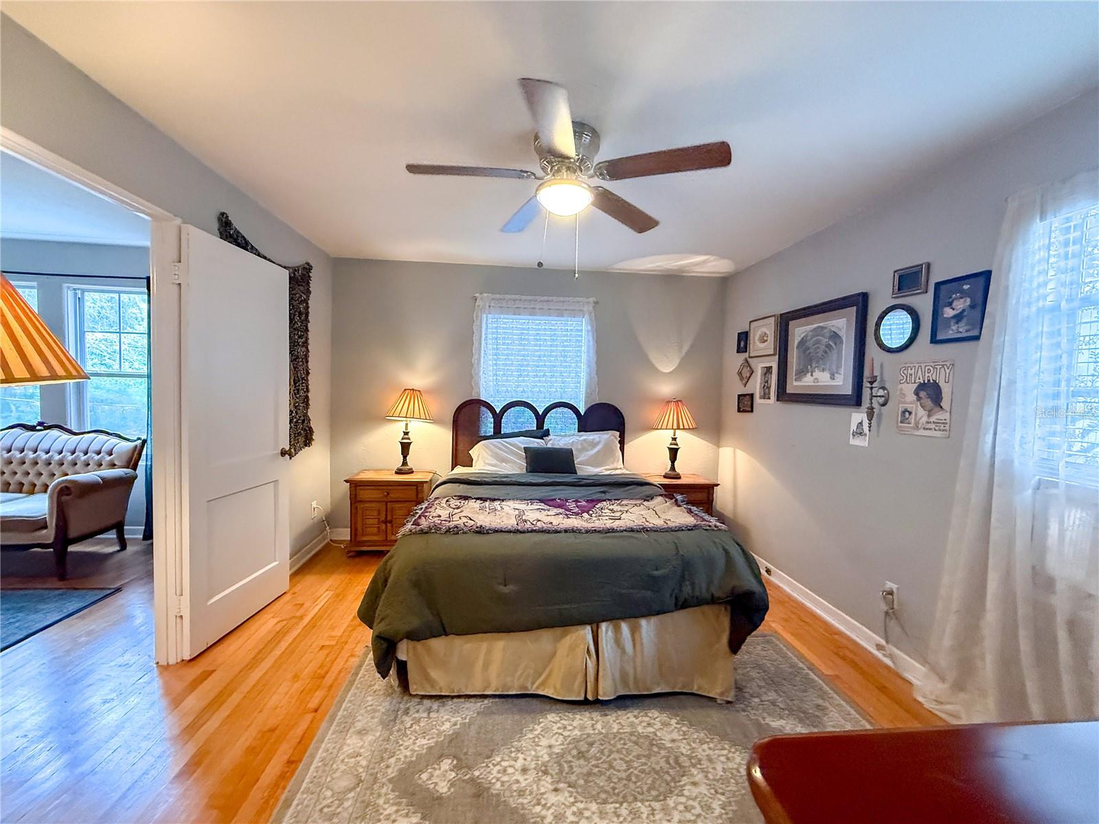 Image 8 of 11 For 732 Summerlin Avenue
