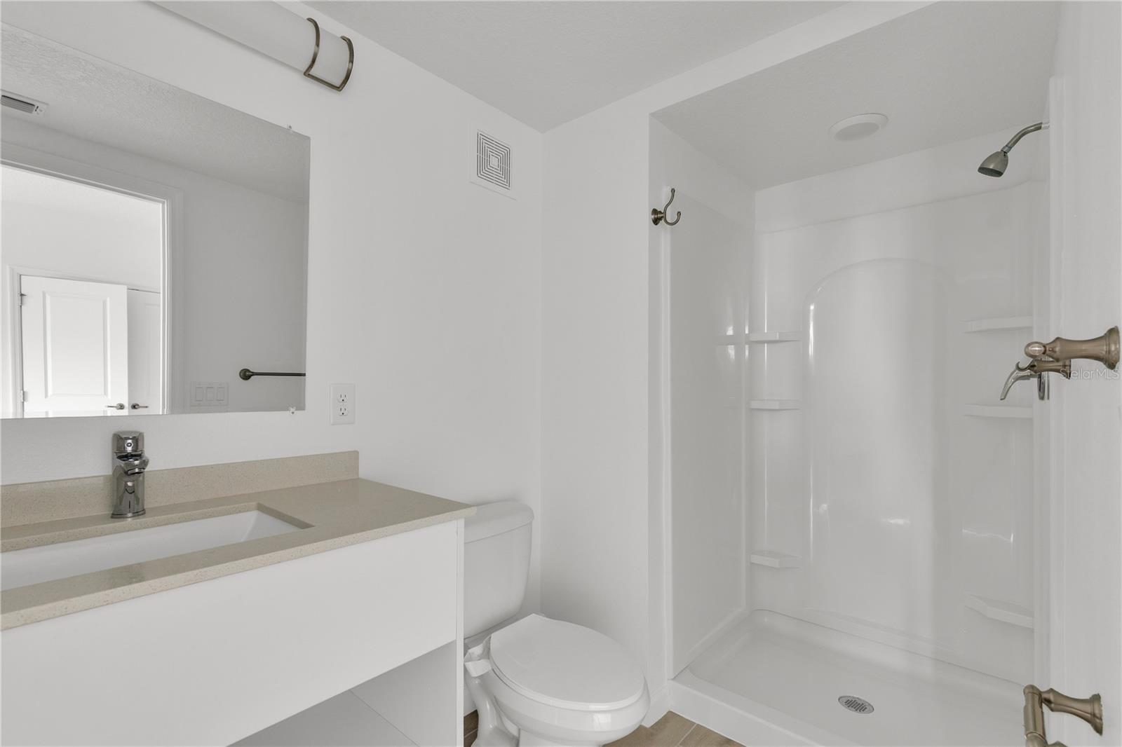 Image 11 of 26 For 1230 Southstation Place 314