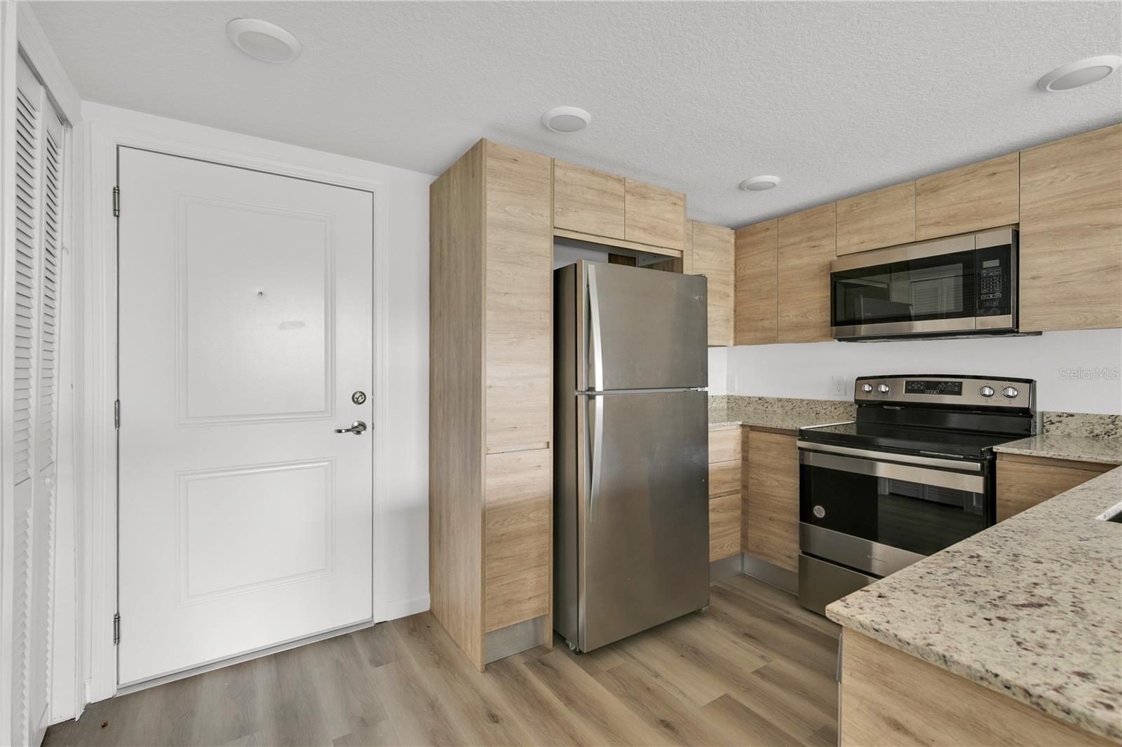 Image 2 of 26 For 1230 Southstation Place 314