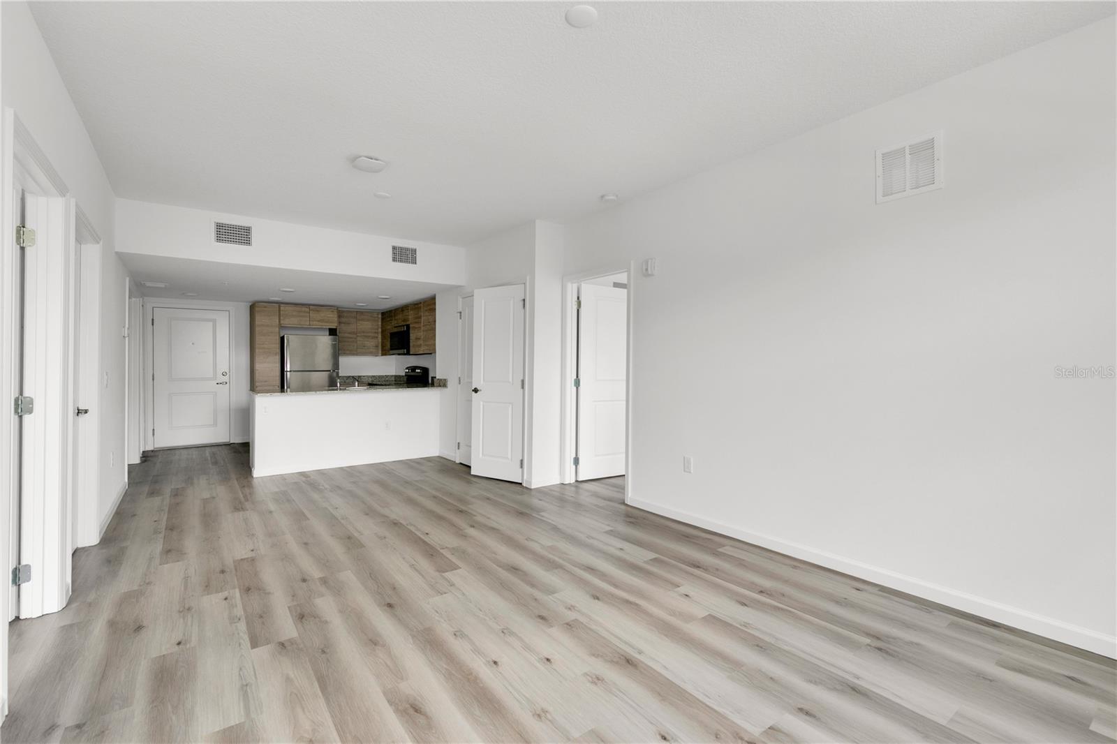 Image 4 of 26 For 1230 Southstation Place 314