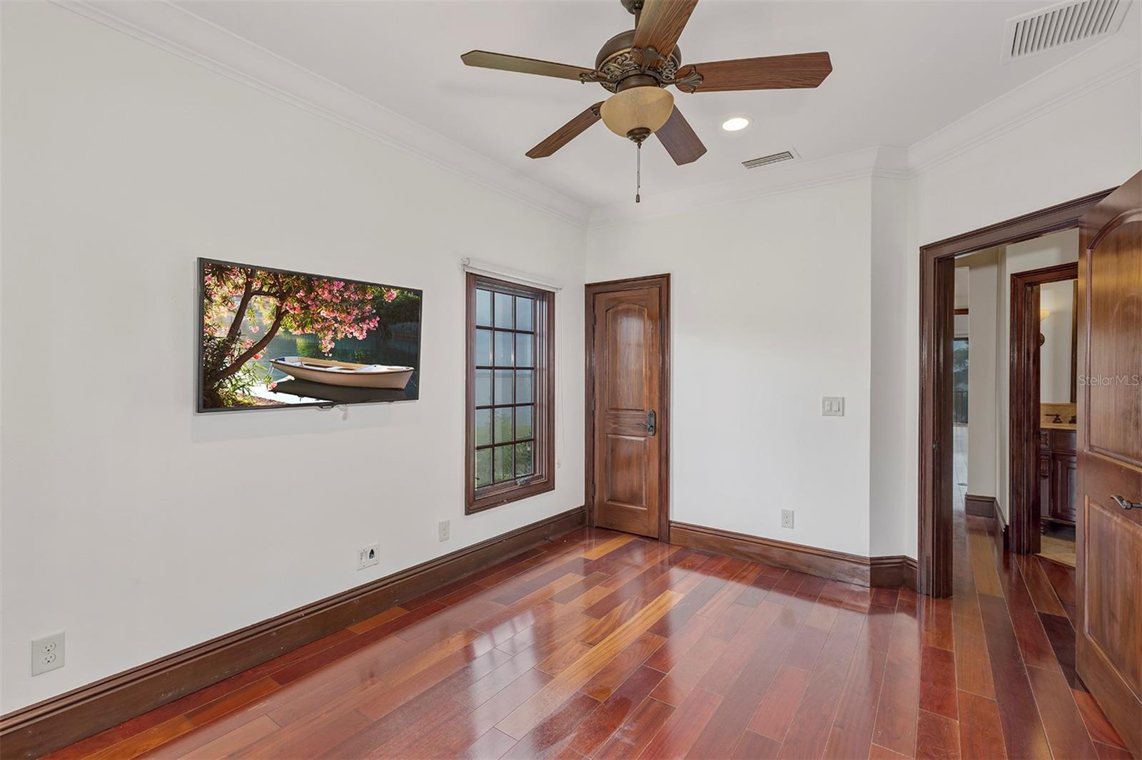 Image 47 of 81 For 10203 Trout Road
