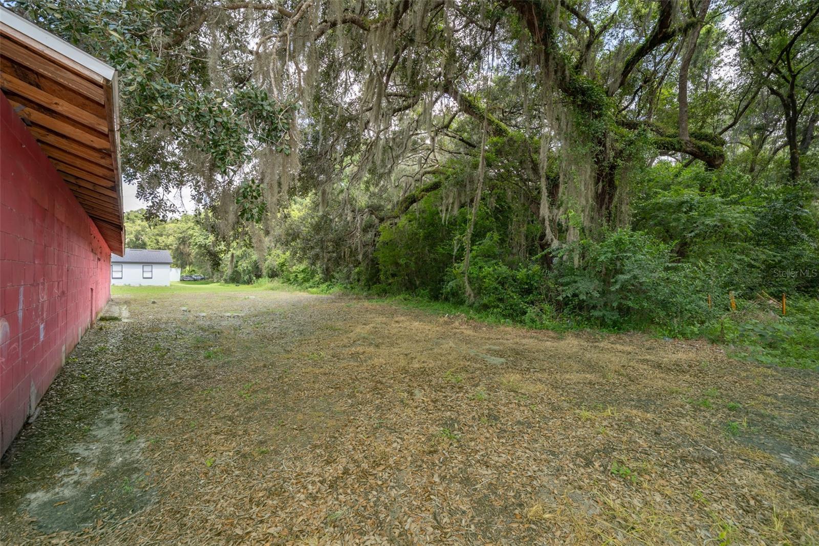 Image 13 of 15 For 601 Kilgore Street