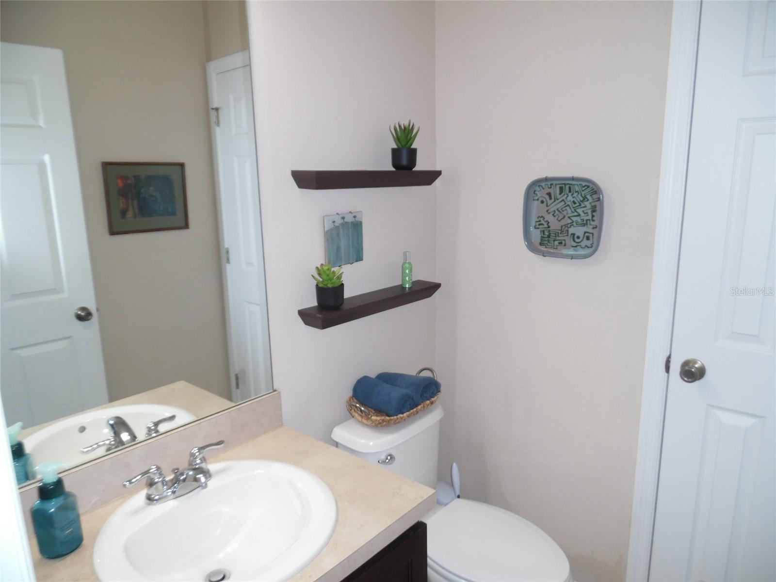 Image 10 of 30 For 2583 Vineyard Circle