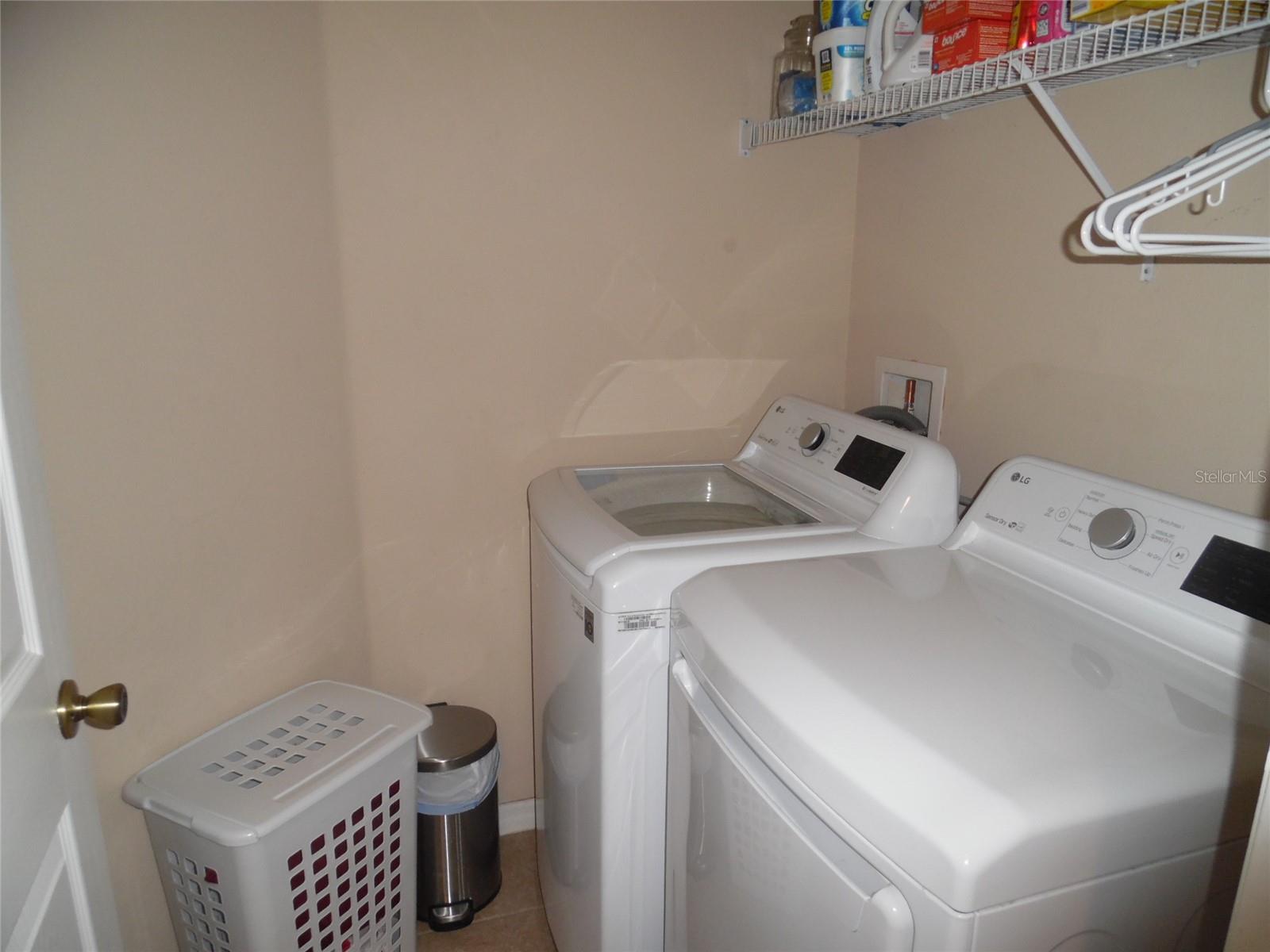 Image 11 of 30 For 2583 Vineyard Circle