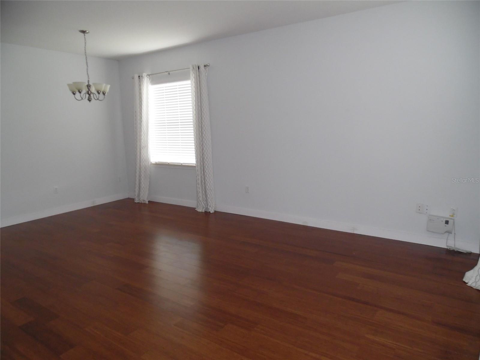 Image 2 of 30 For 2583 Vineyard Circle