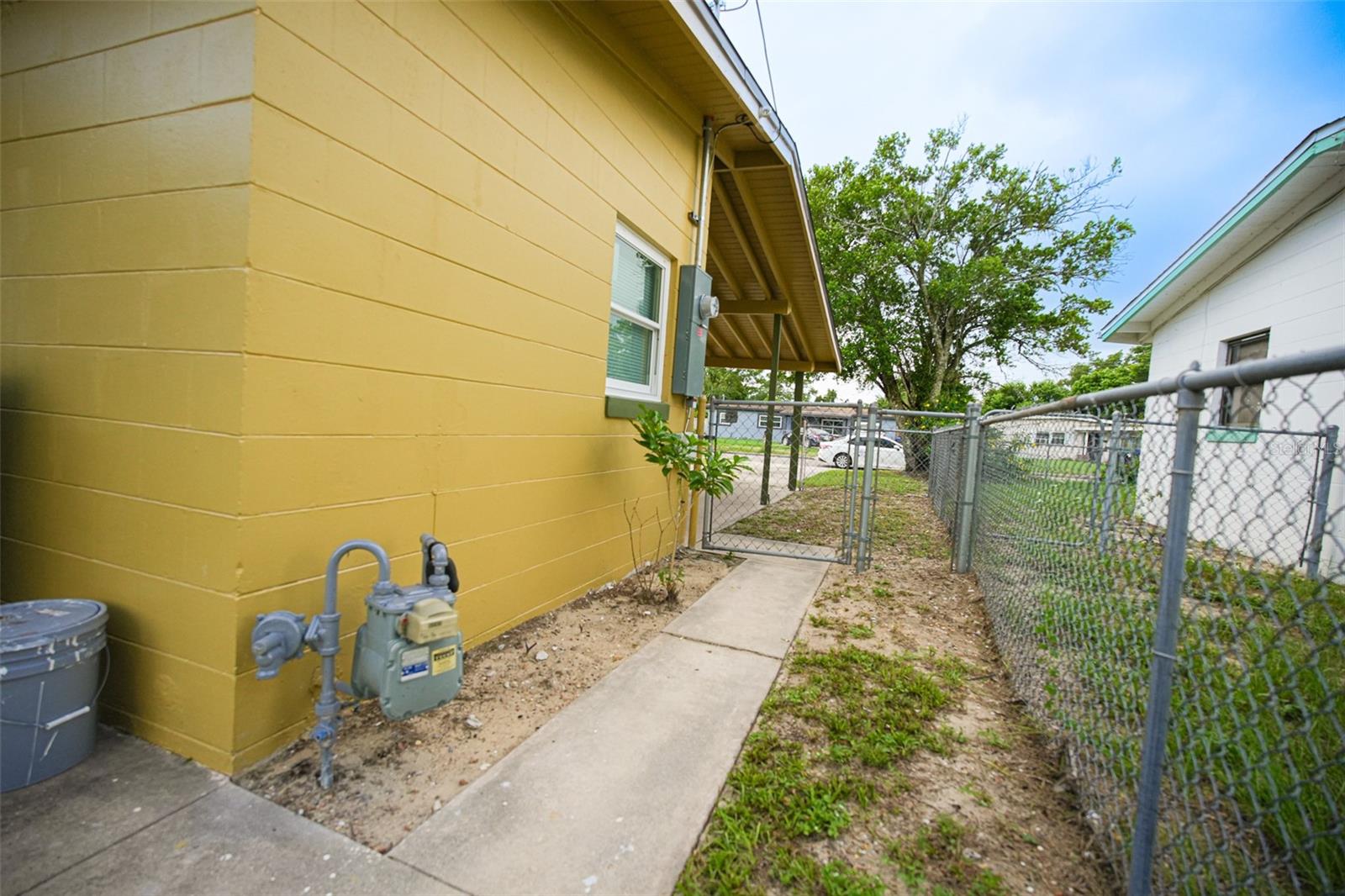 Image 17 of 42 For 6227 Melbourne Avenue